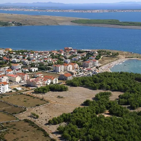 By The Sea Povljana, Pag - 14101 Apartament